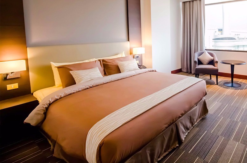 BEDDING / ชุดเครื่องนอน